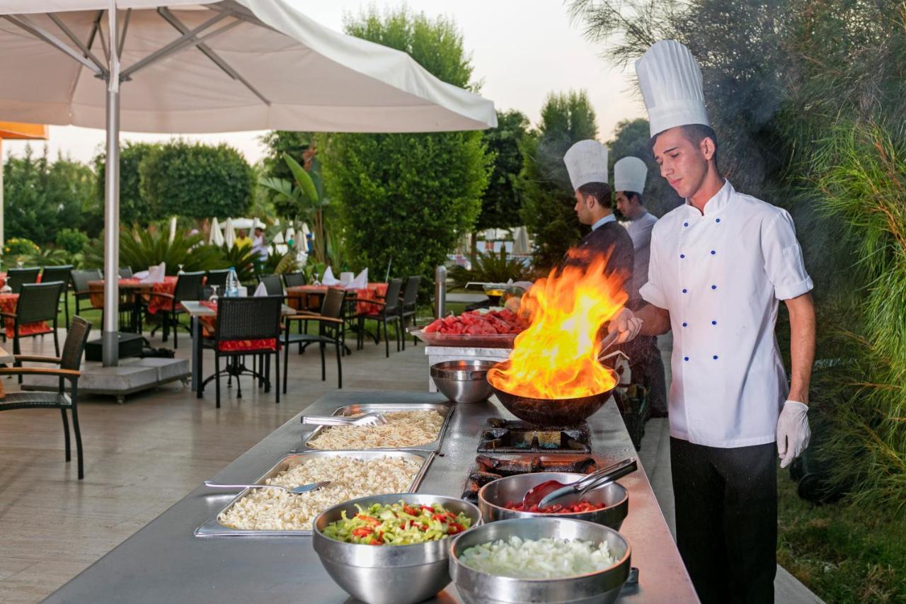 Oezkaymak Select Resort Alanya Bagian luar foto