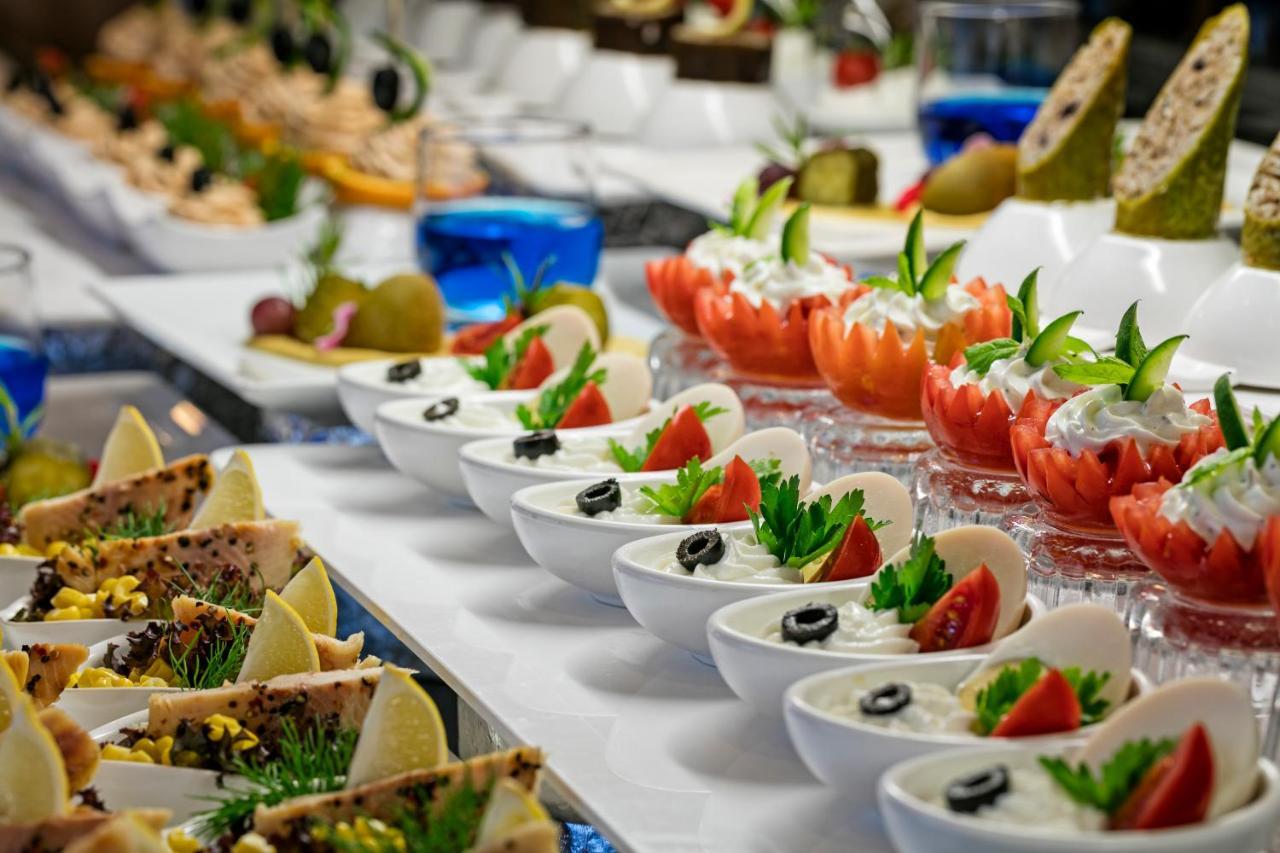 Oezkaymak Select Resort Alanya Bagian luar foto