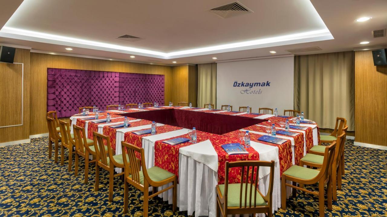 Oezkaymak Select Resort Alanya Bagian luar foto